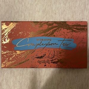 Hydrating complexion trio by Alamar